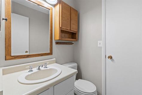 24 Gleason Drive Iowa City IA 52240