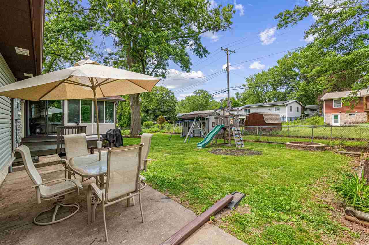24 Gleason Drive Iowa City IA 52240