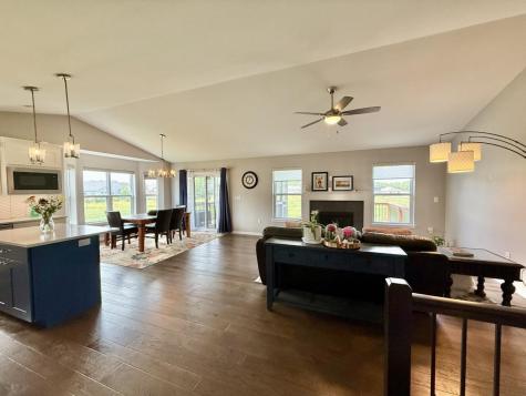 4983 Preston Lane Iowa City IA 52246
