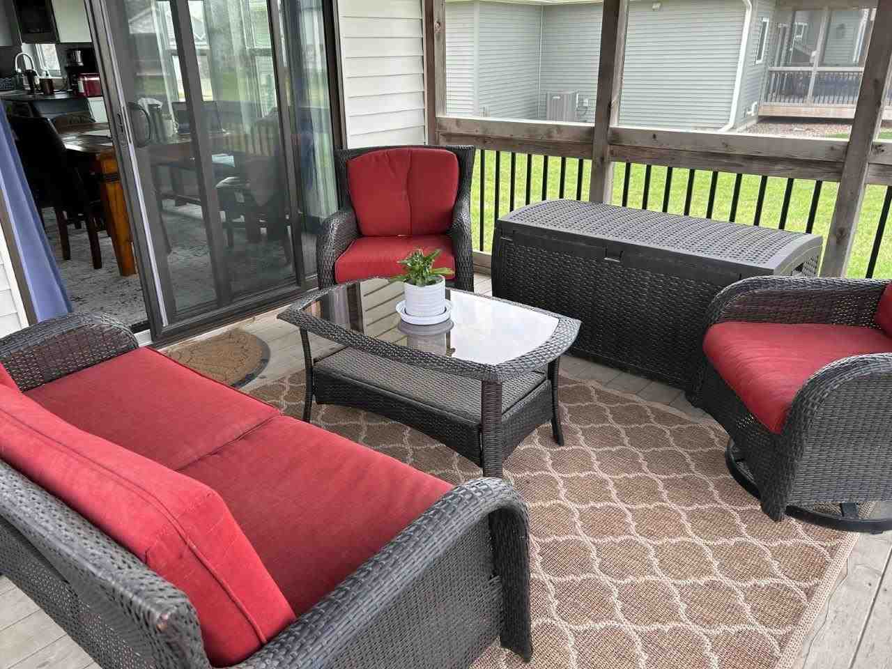 4983 Preston Lane Iowa City IA 52246