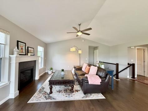4983 Preston Lane Iowa City IA 52246