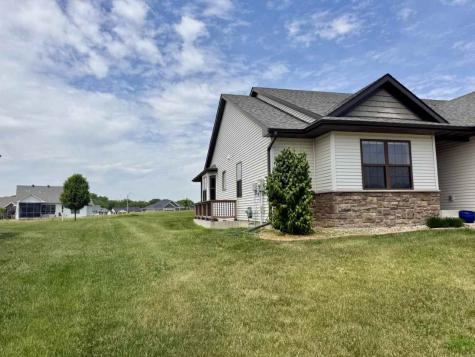 4983 Preston Lane Iowa City IA 52246