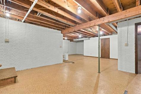 801 M Avenue Kalona IA 52247