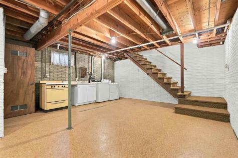 801 M Avenue Kalona IA 52247