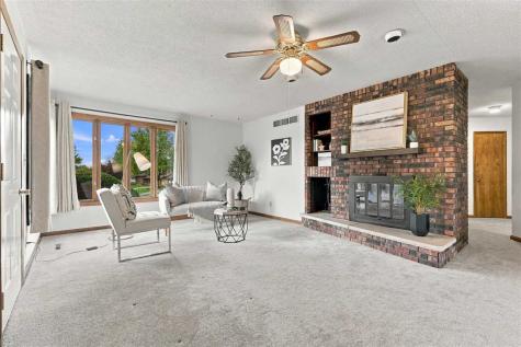 801 M Avenue Kalona IA 52247