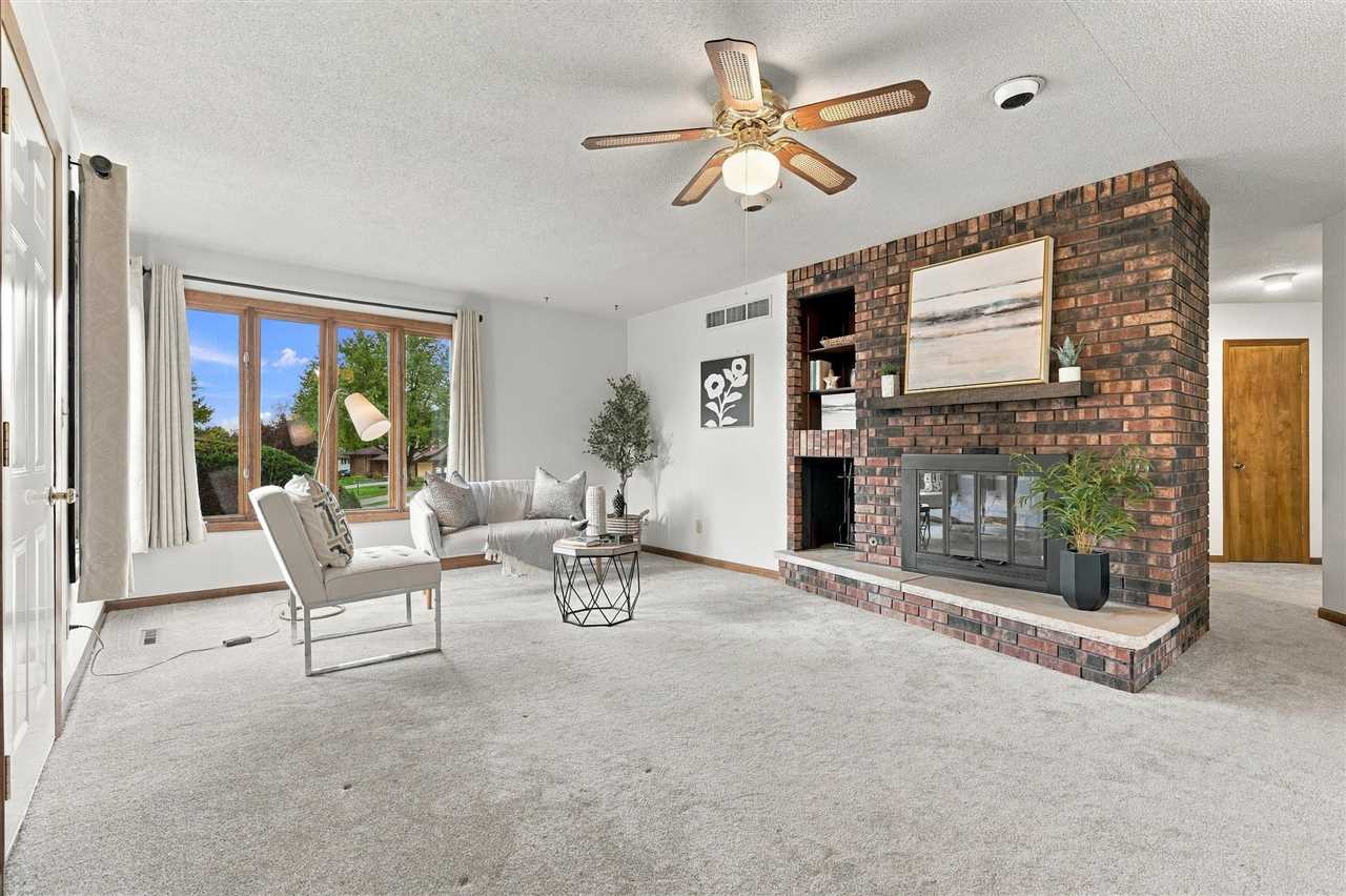 801 M Avenue Kalona IA 52247