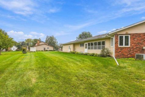 801 M Avenue Kalona IA 52247