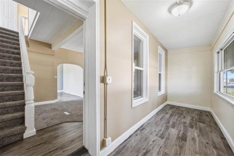 310 5th Avenue Clarence IA 52216