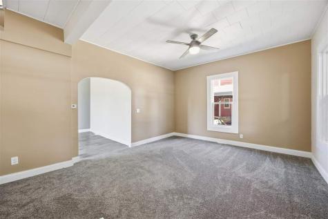 310 5th Avenue Clarence IA 52216