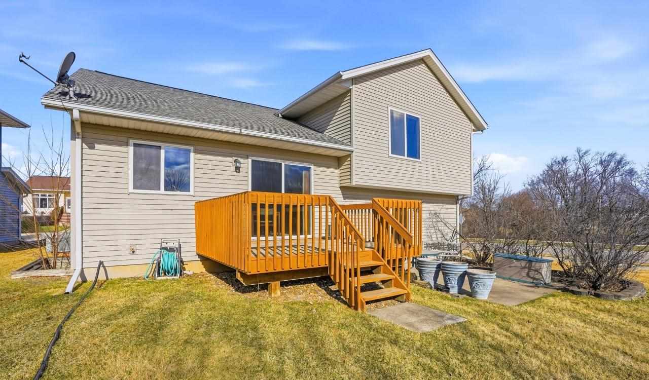 3 Andrea Court Iowa City IA 52246