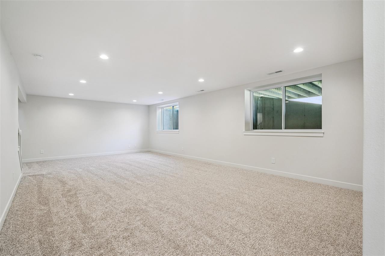 4634 Preston Lane Iowa City IA 52246