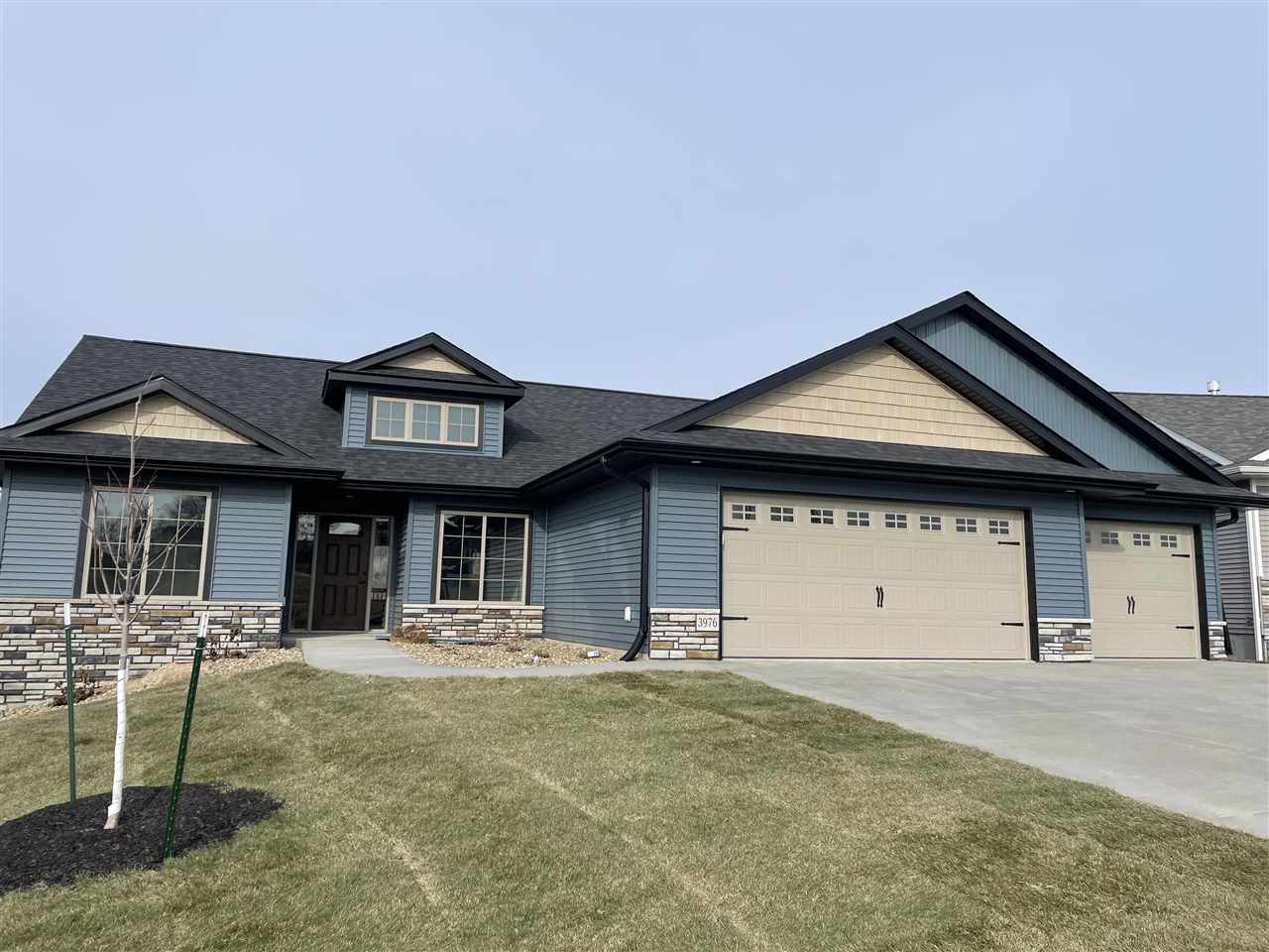 837 Siesta Drive Tiffin IA 52340