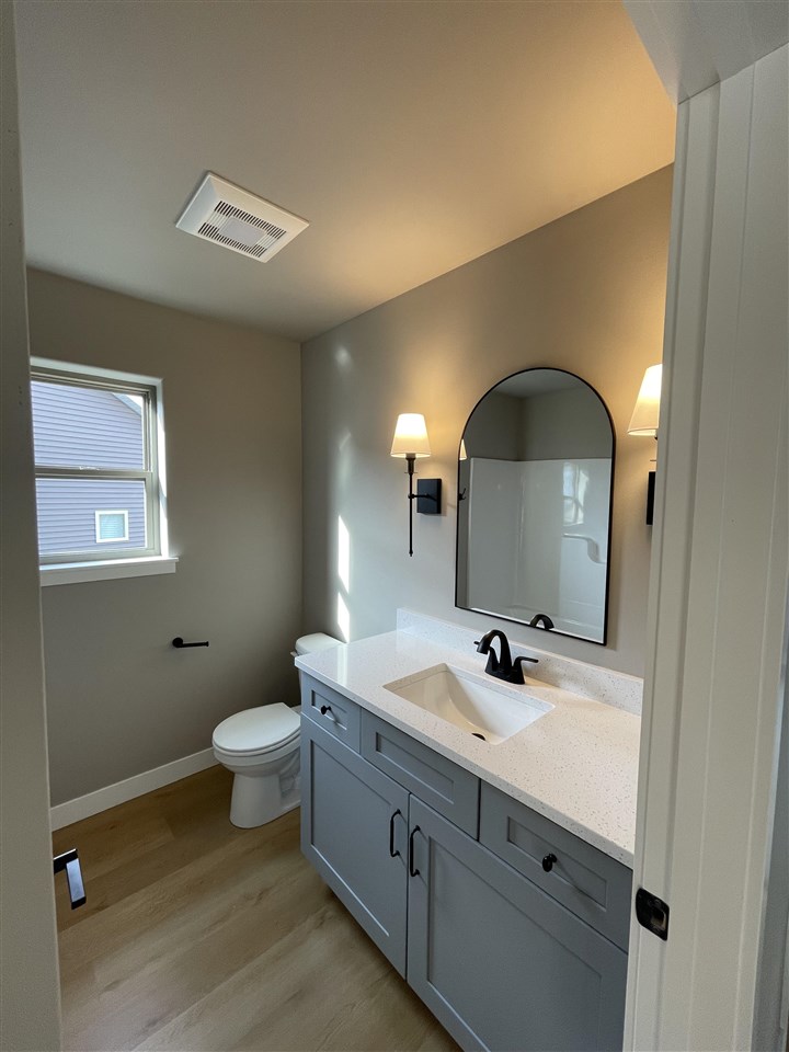 837 Siesta Drive Tiffin IA 52340