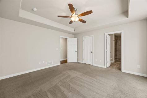164 Colchester Drive Iowa City IA 52245