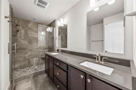 164 Colchester Drive Iowa City IA 52245