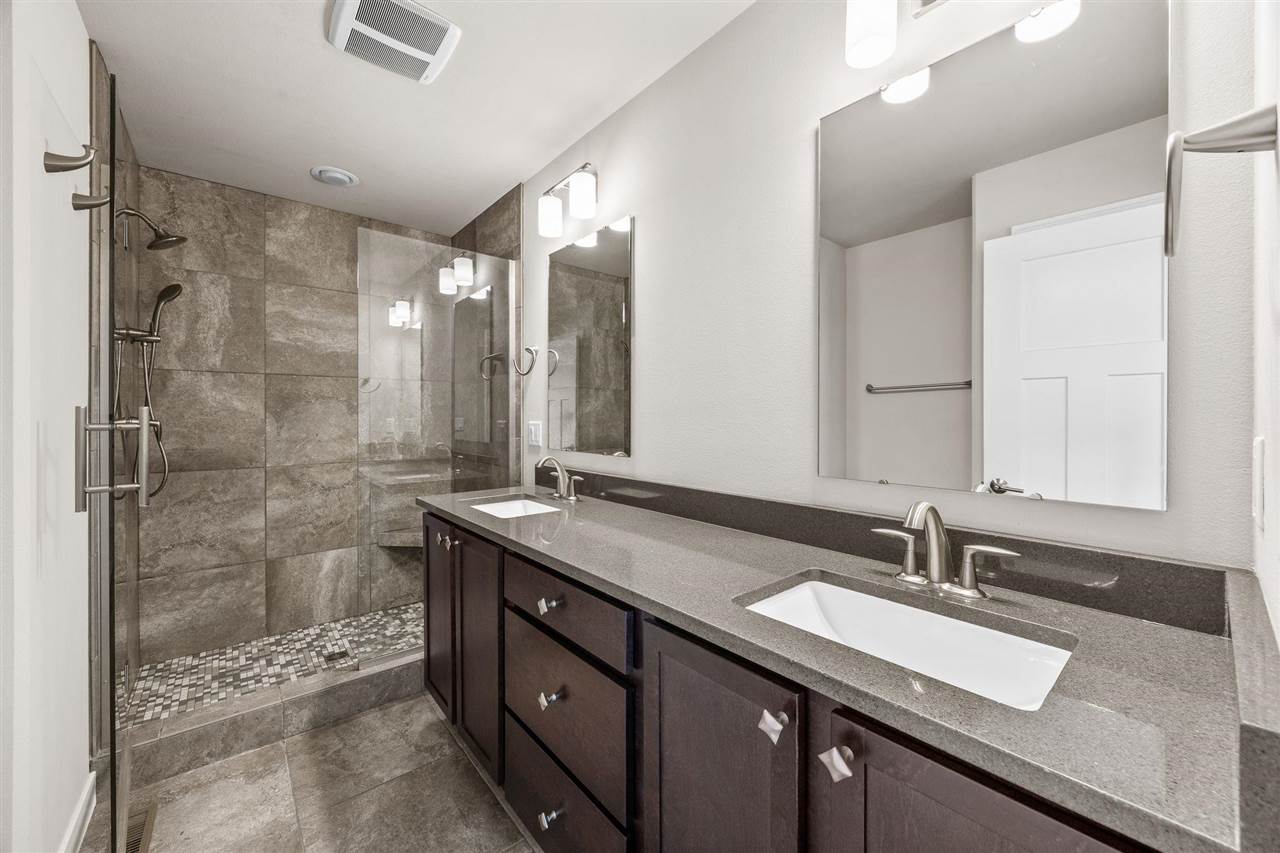 164 Colchester Drive Iowa City IA 52245