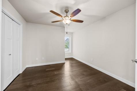 164 Colchester Drive Iowa City IA 52245