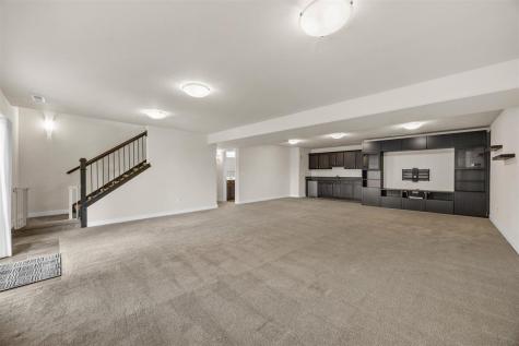 164 Colchester Drive Iowa City IA 52245