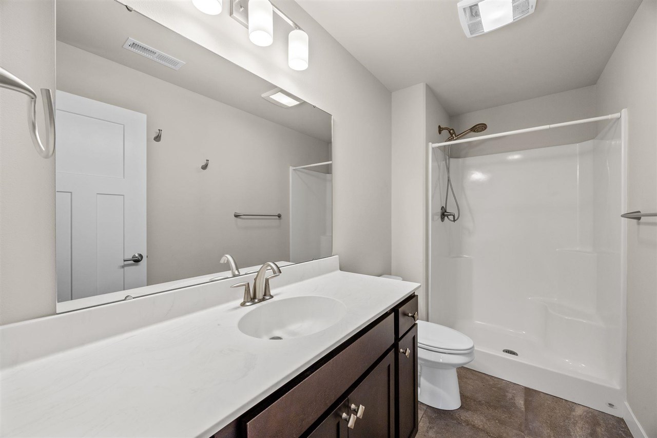 164 Colchester Drive Iowa City IA 52245