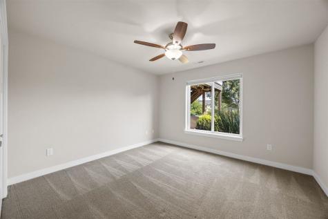 164 Colchester Drive Iowa City IA 52245