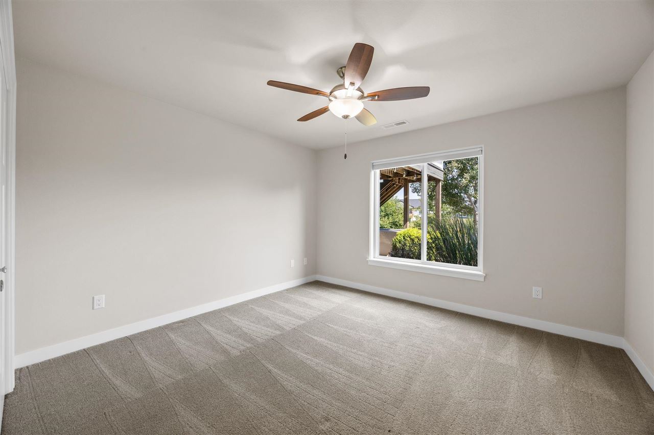 164 Colchester Drive Iowa City IA 52245