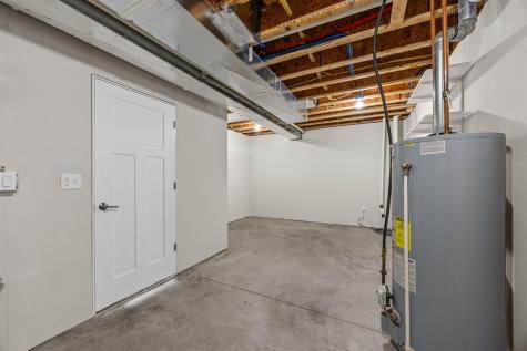 164 Colchester Drive Iowa City IA 52245
