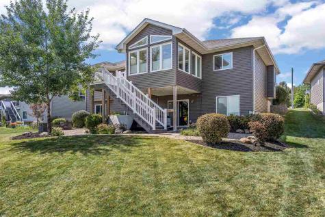 164 Colchester Drive Iowa City IA 52245