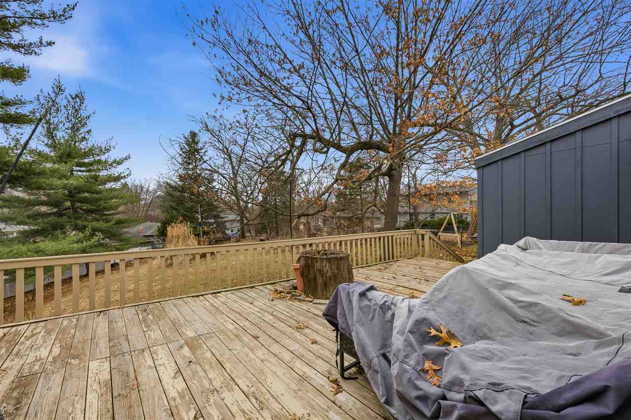 3 Wellesley Way Iowa City IA 52245