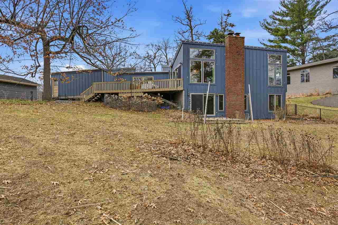 3 Wellesley Way Iowa City IA 52245