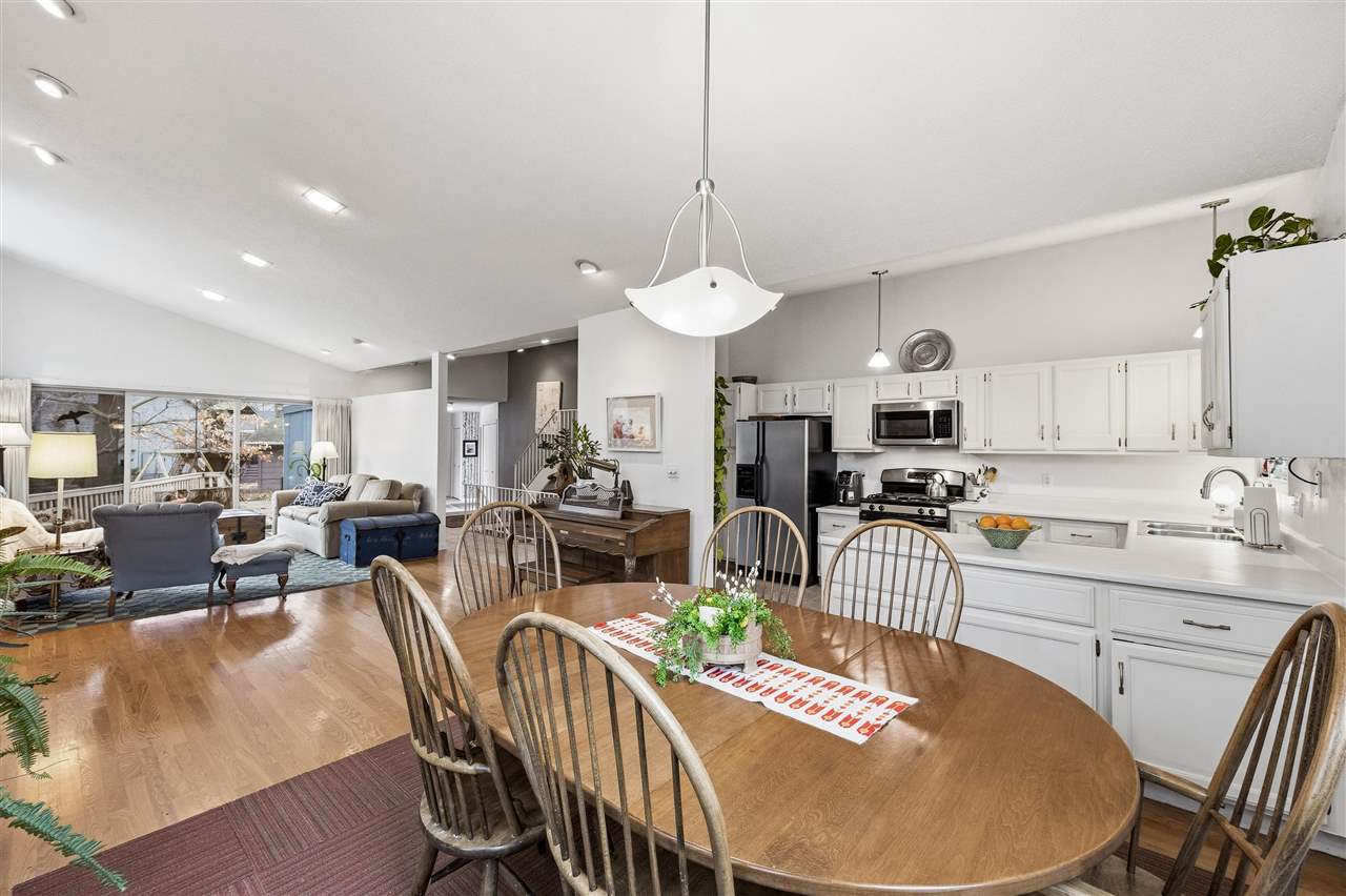 3 Wellesley Way Iowa City IA 52245