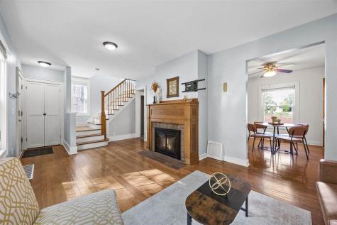 1960 2nd Avenue SE Cedar Rapids IA 52403