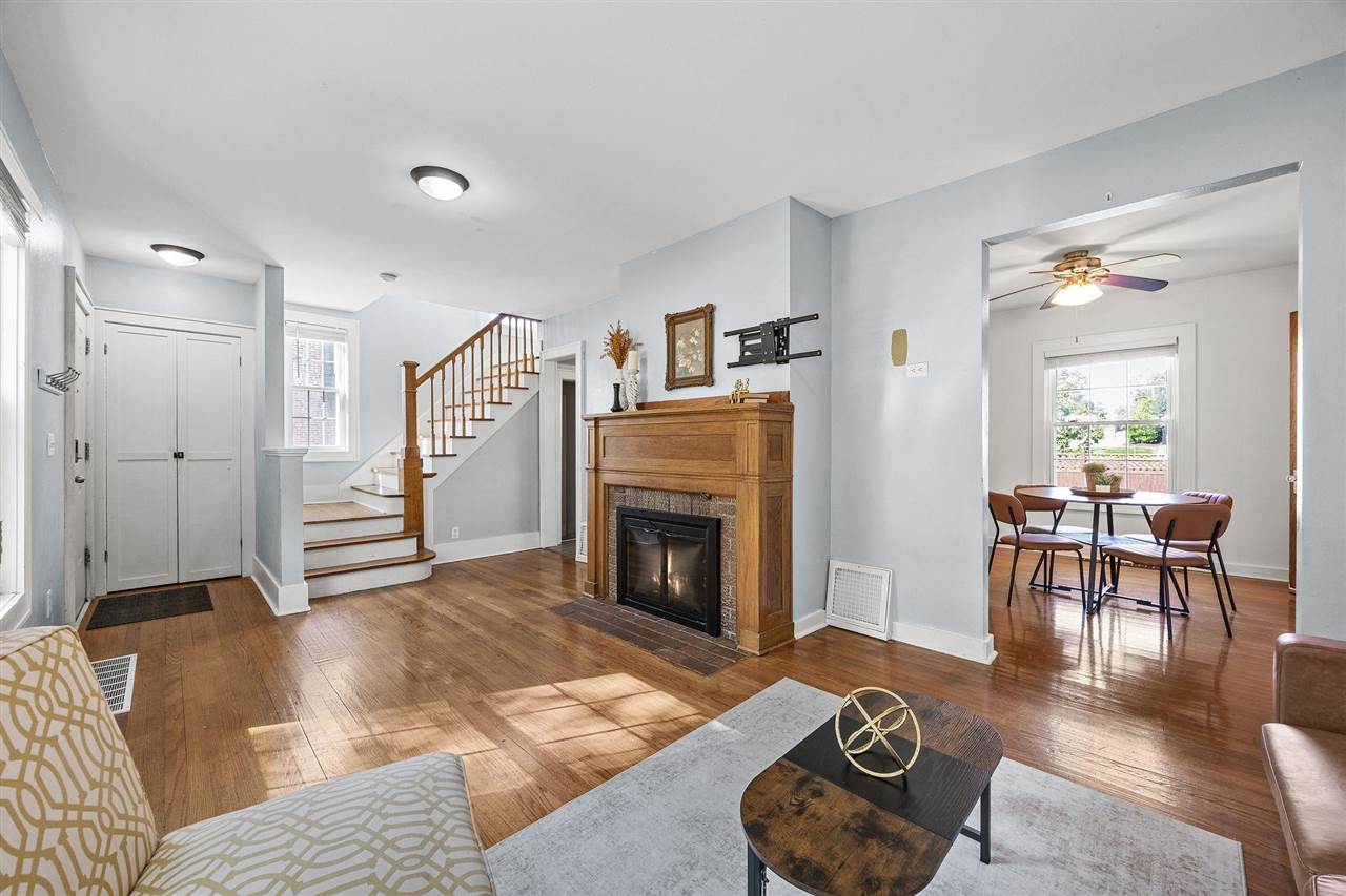 1960 2nd Avenue SE Cedar Rapids IA 52403