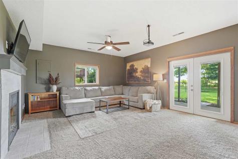 823 Pepper Drive Iowa City IA 52240