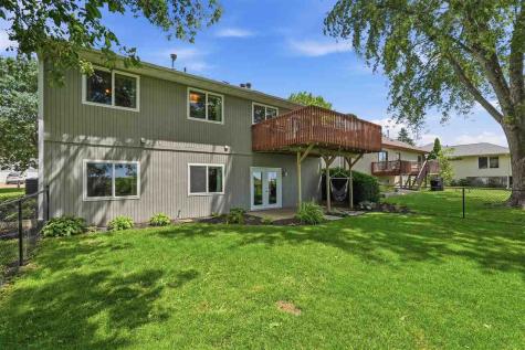 823 Pepper Drive Iowa City IA 52240