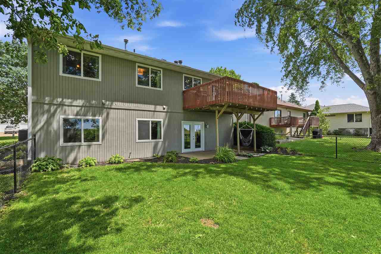 823 Pepper Drive Iowa City IA 52240