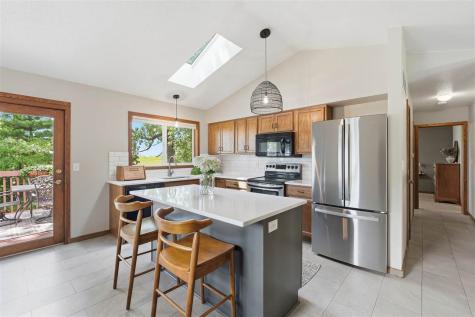 823 Pepper Drive Iowa City IA 52240