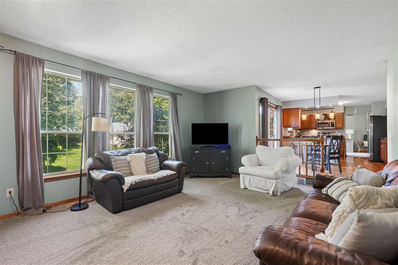 3430 Jonquil Lane Marion IA 52302
