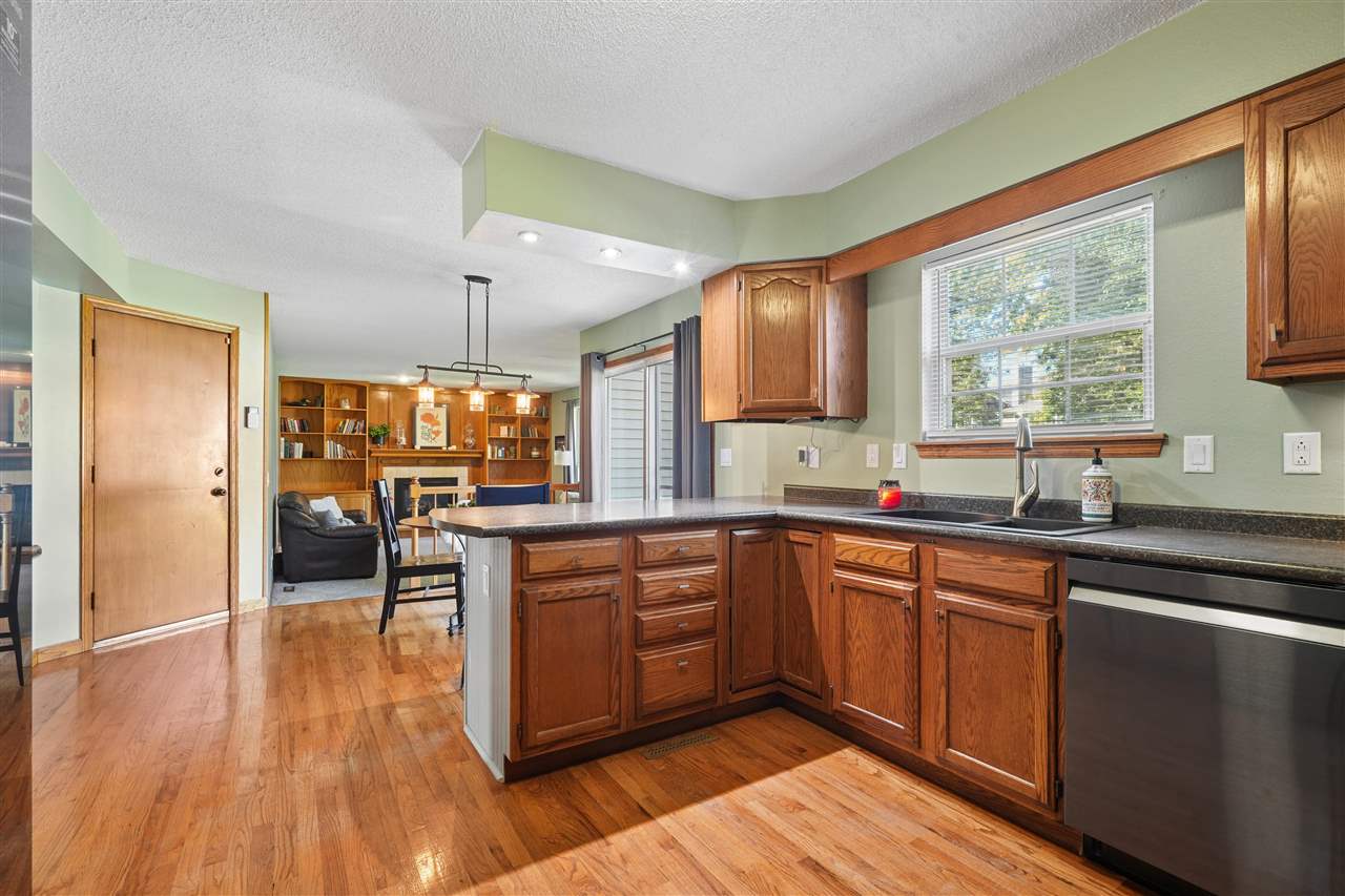 3430 Jonquil Lane Marion IA 52302