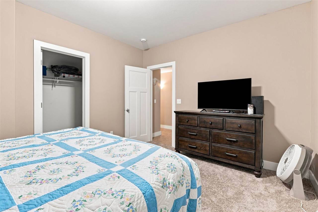 2942 High Bluff Drive Coralville IA 52241
