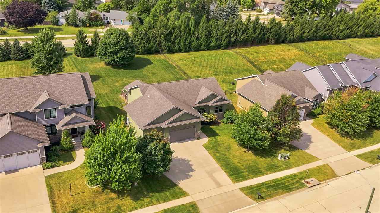 2942 High Bluff Drive Coralville IA 52241