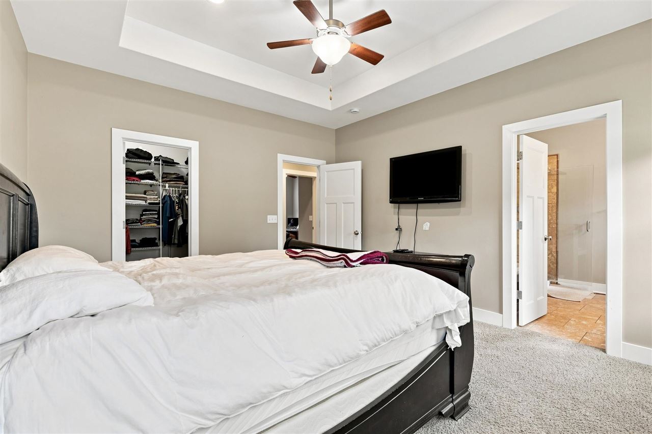 2942 High Bluff Drive Coralville IA 52241