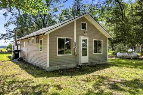 993 Ivanhoe Circle Mt Vernon IA 52314