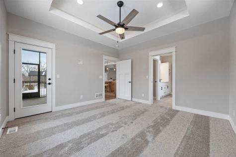 170 Pleasant Hill Drive NW Swisher IA 52338
