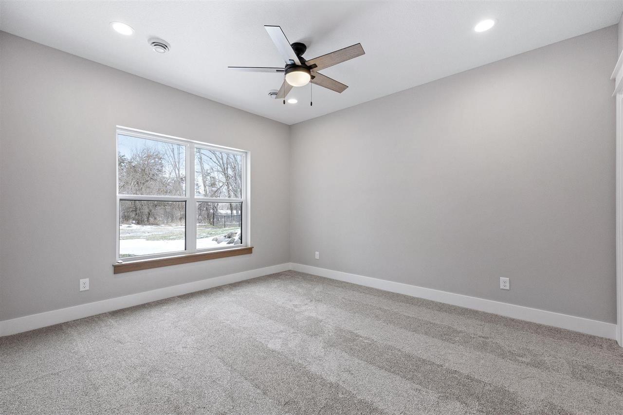 170 Pleasant Hill Drive NW Swisher IA 52338