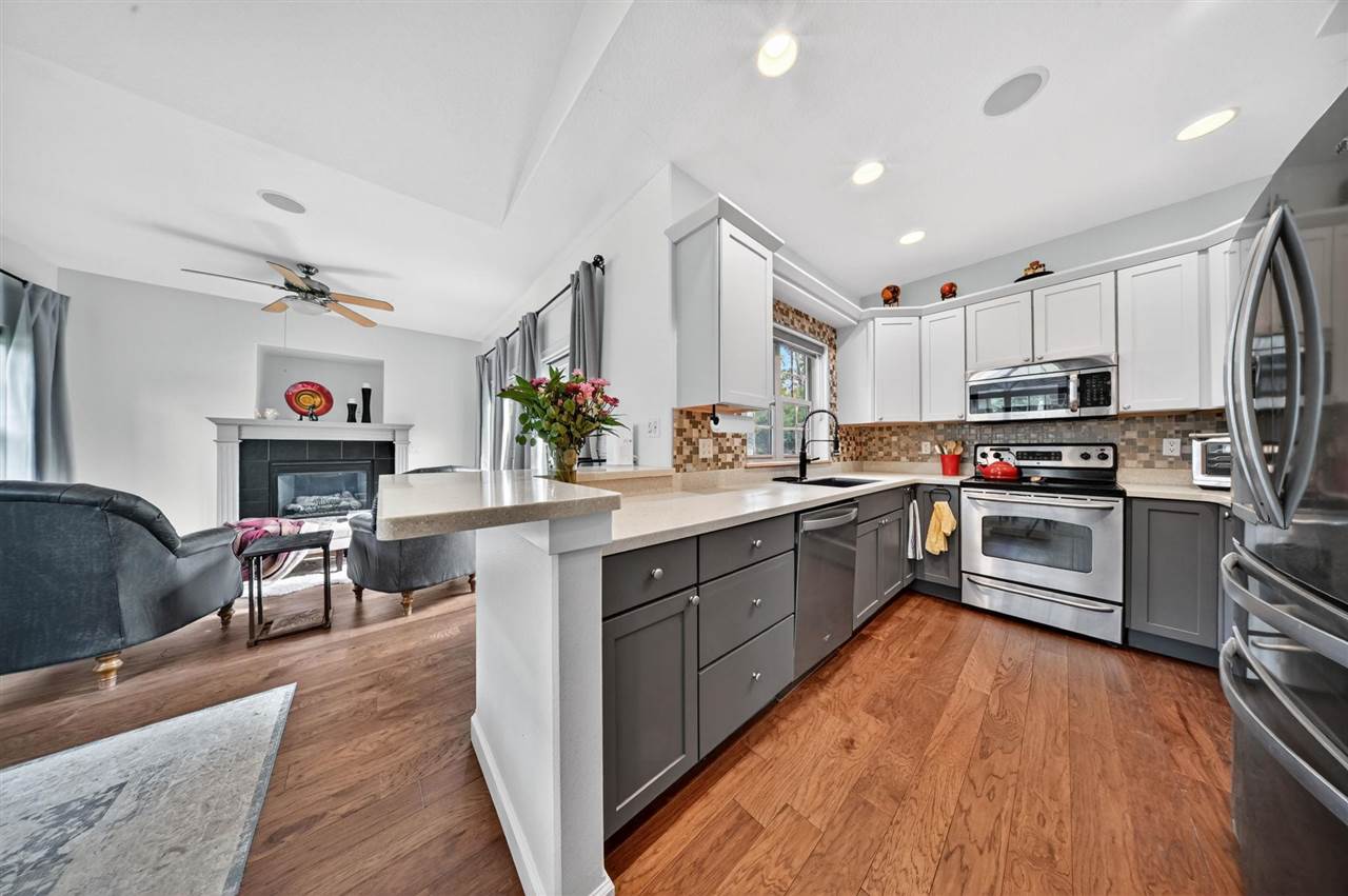 3610 Glastonbury Iowa City IA 52245