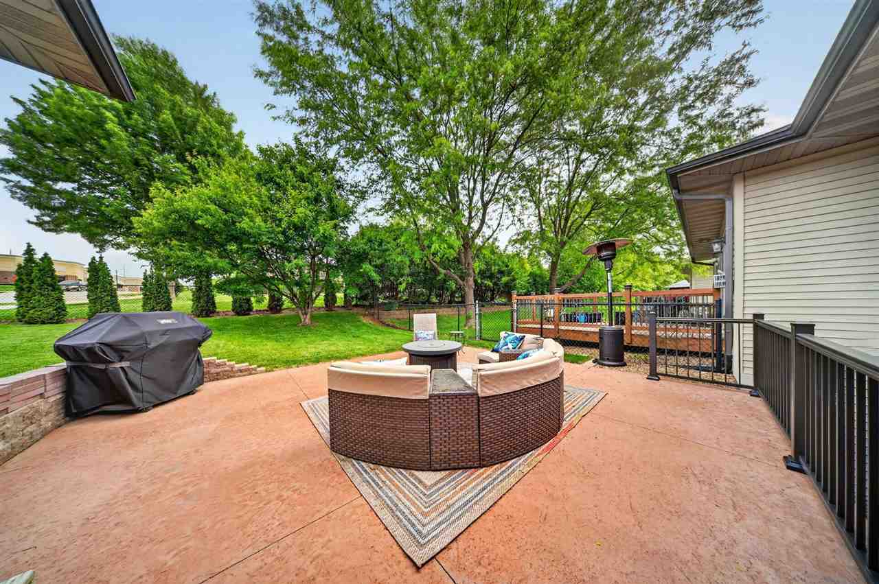3610 Glastonbury Iowa City IA 52245