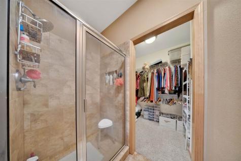 3610 Glastonbury Iowa City IA 52245