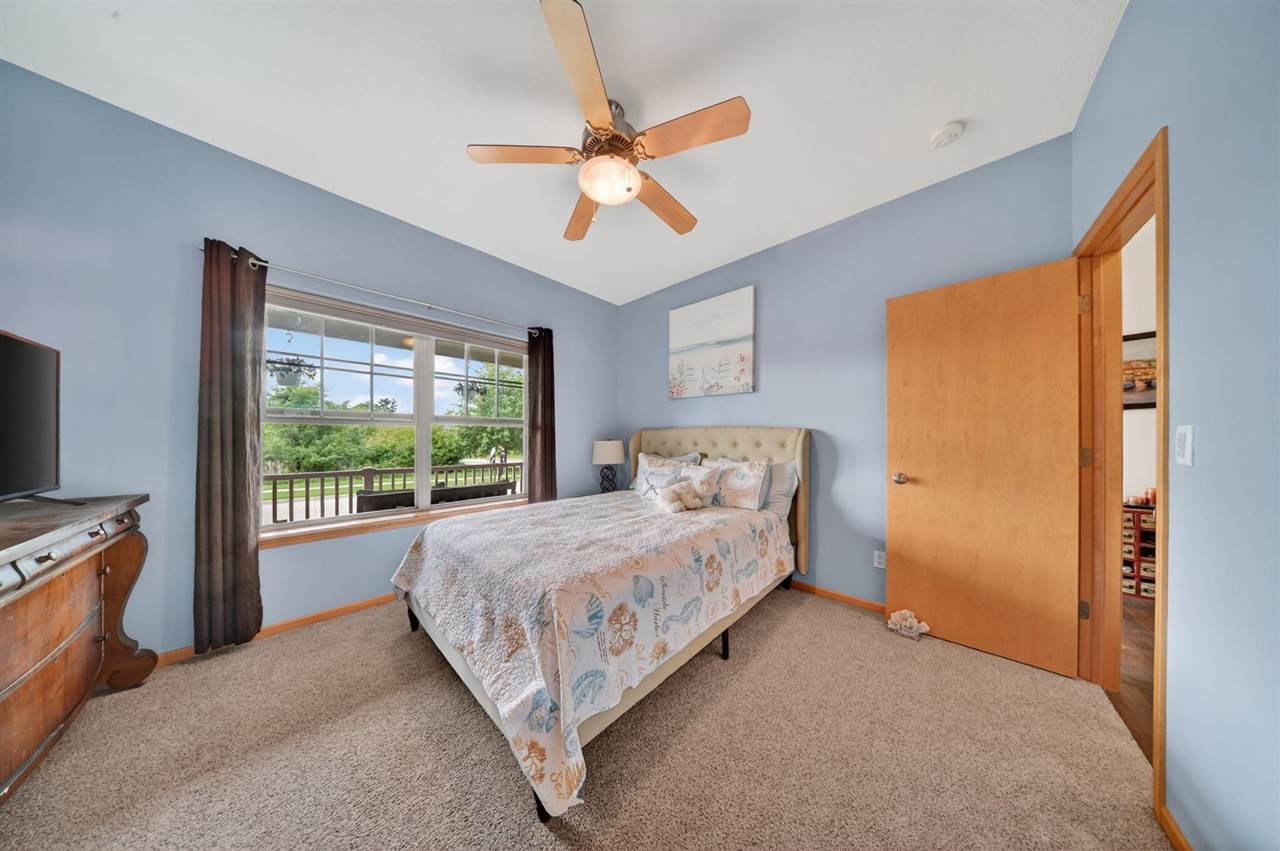 3610 Glastonbury Iowa City IA 52245