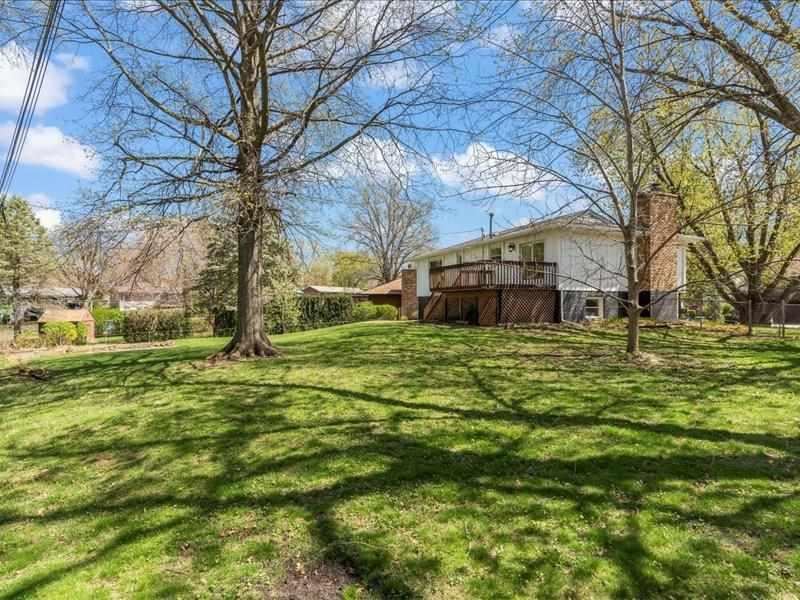 32 Gleason Drive Iowa City IA 52245