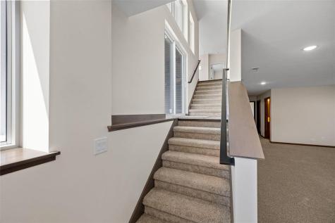 3007 Prairielight Court Hiawatha IA 52233